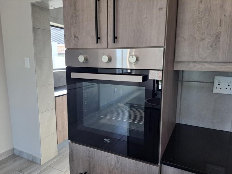 4 Bedroom Property for Sale in Pearly Beach Western Cape
